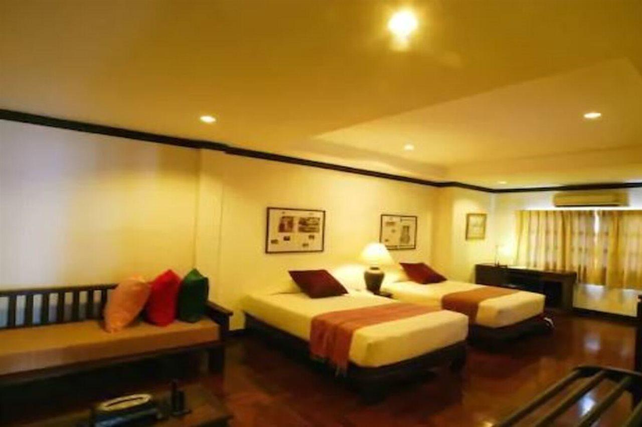 Cucumber Inn Suite Pattaya Esterno foto