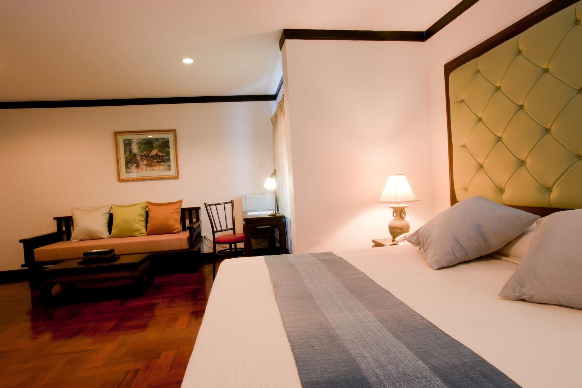 Cucumber Inn Suite Pattaya Esterno foto